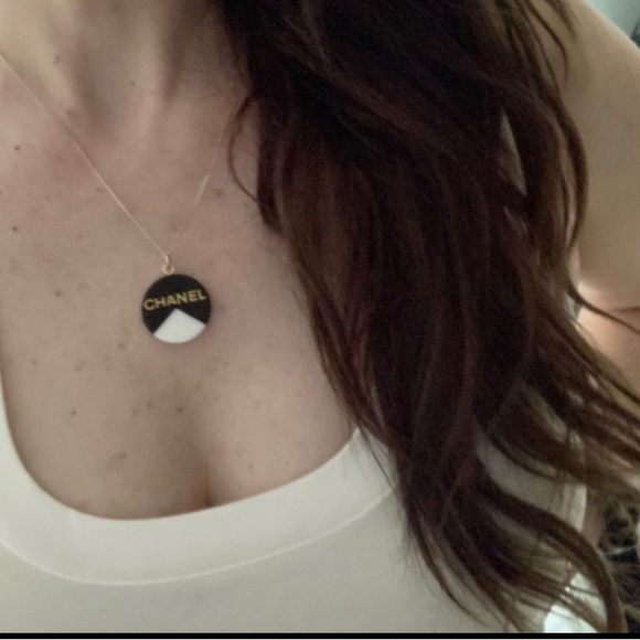 CHANEL Charm with 18k Gold Necklace Zipper Pull Black White Gold 1” - Picture 2 of 7